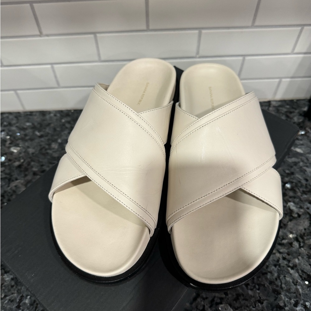Banana Republic leather slides